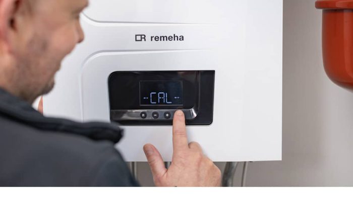 Remeha Tzerra Ace-Matic 28c CW4 7814160  Slide 2 ✔13,4 liter/min bij 40°C ✔23,2kW vermogen ✔Gratis verzending NL ✔Bezorging los materiaal alleen bij orderwaarde van €830 incl. btw | CVketel.nl